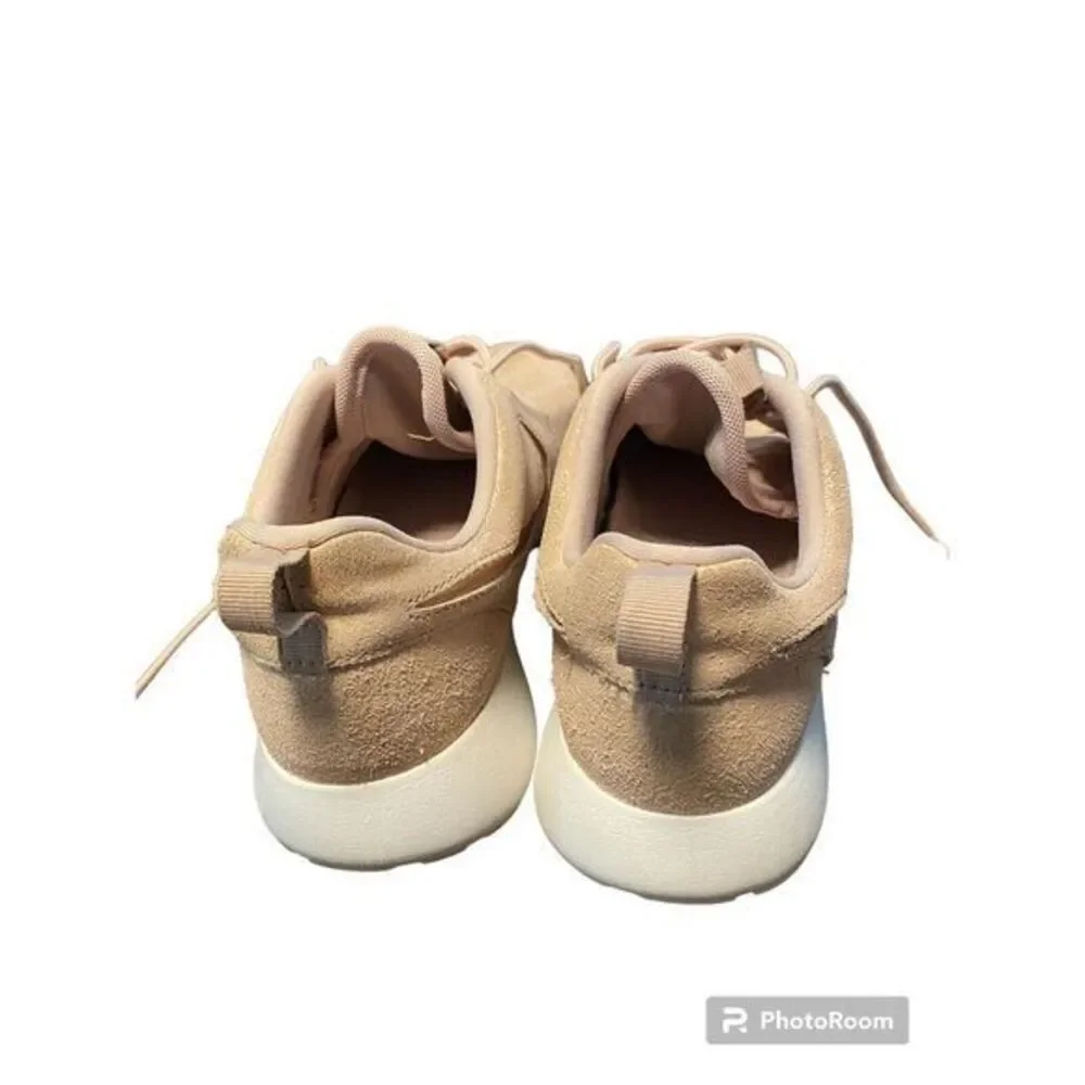 Nike Roshe One‎ Premium Metallic Rose Bronze Women's Size 7